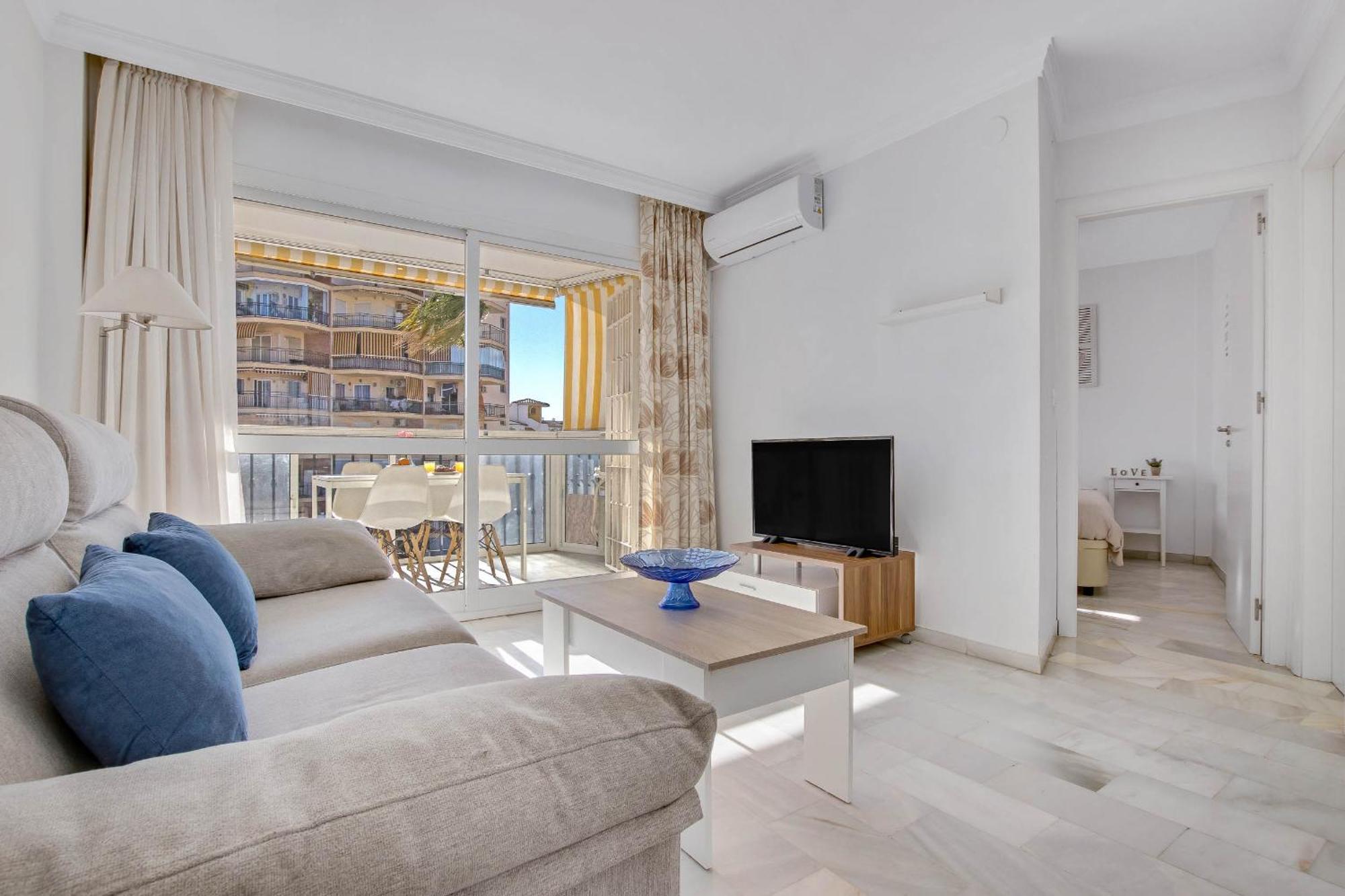 Erisa 68 By Ivi Real Estate Apartment Torremolinos Exterior photo