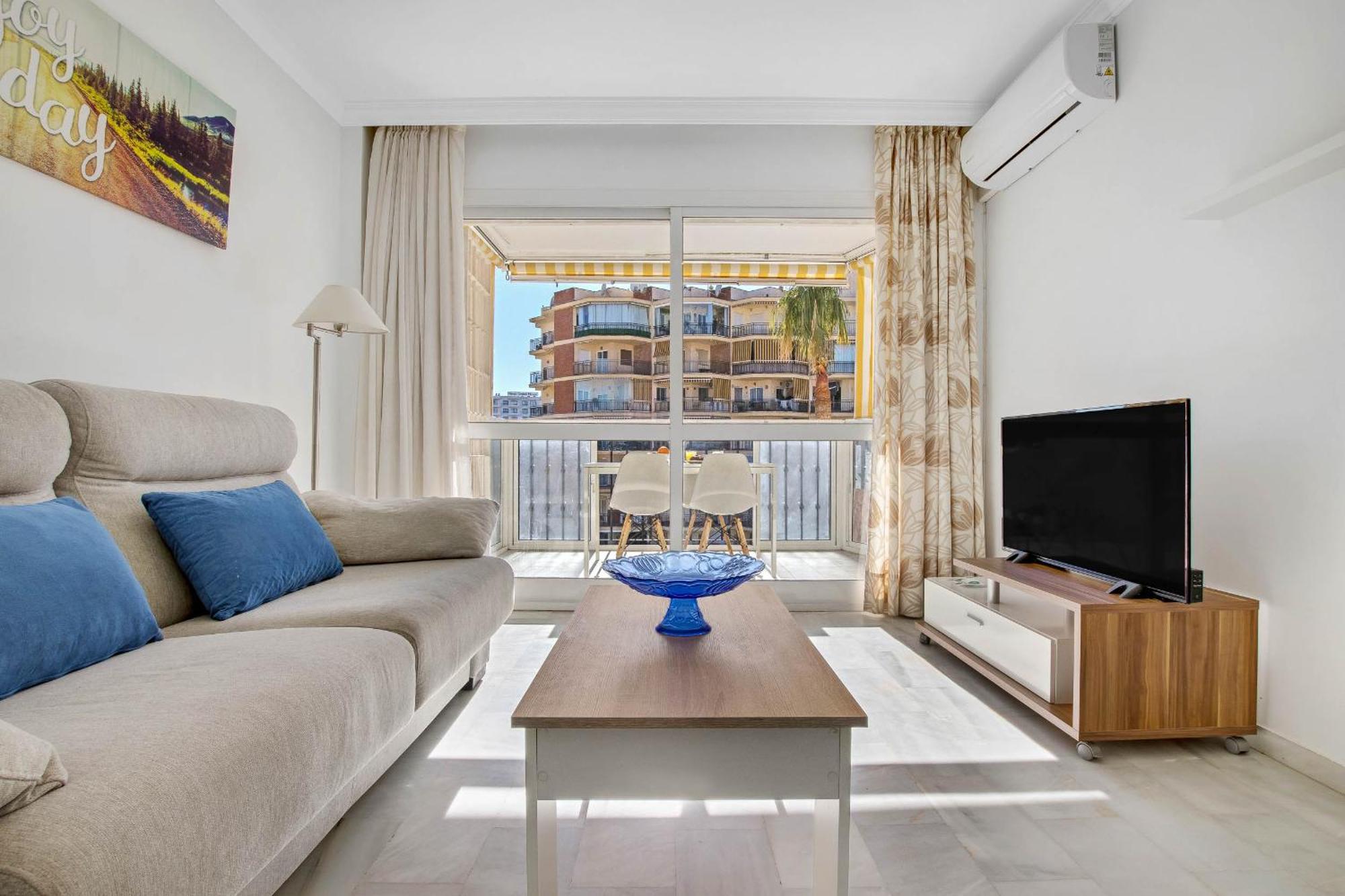 Erisa 68 By Ivi Real Estate Apartment Torremolinos Exterior photo